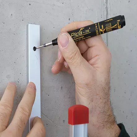 PICA Ink musta reikätussi - Piirtopuikot, kynät ja merkintätyökalut - P15046 - 2